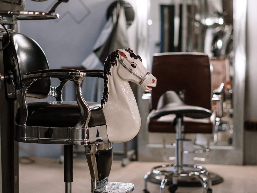 15 Salon Marketing Ideas To Thrive Your Business On Holiday