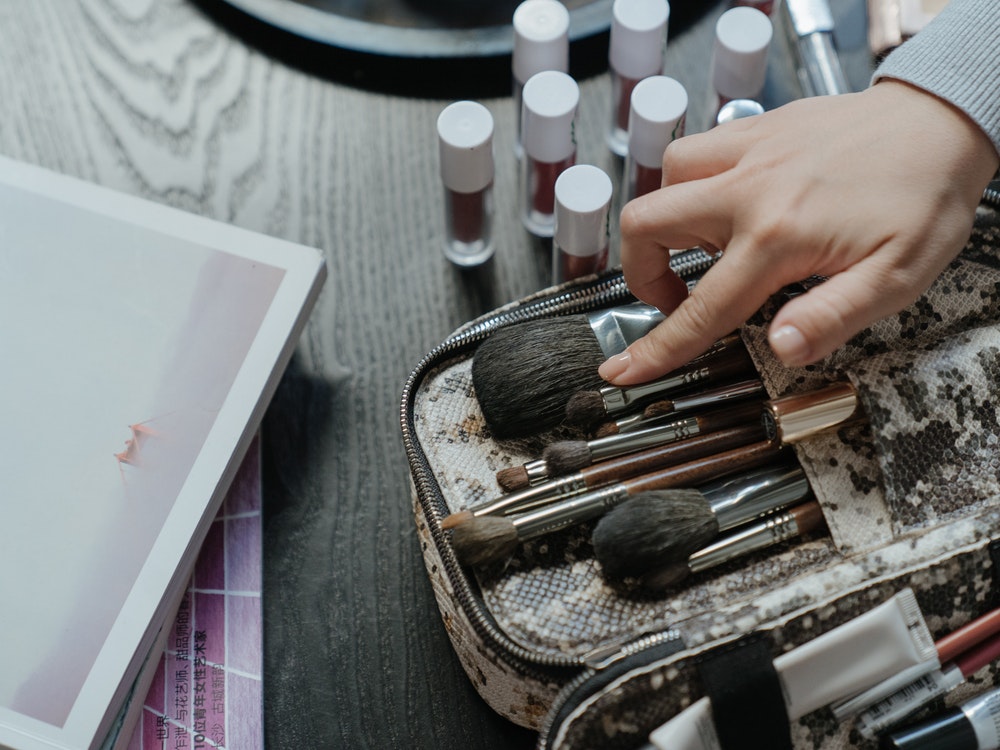 7 Things to Look for When Choosing Makeup Travel Case